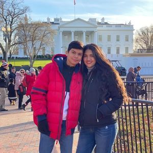 Meet your Posher, Juan camilo